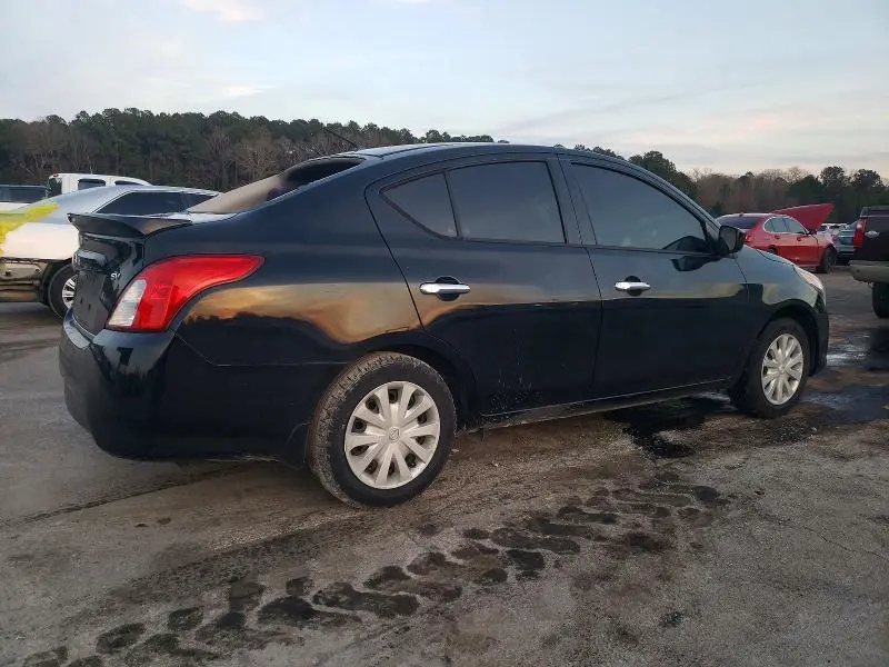 2017 NISSAN VERSA S  
