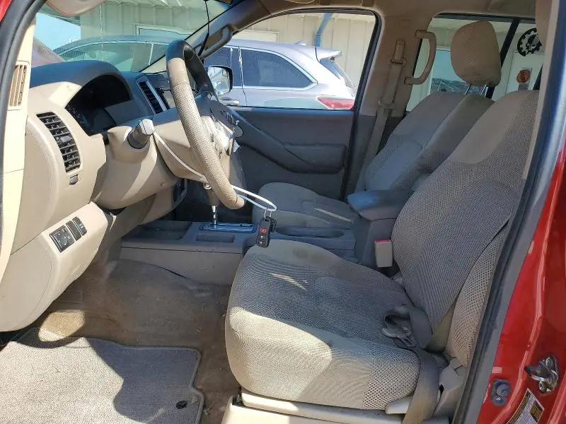 2013 NISSAN FRONTIER S  