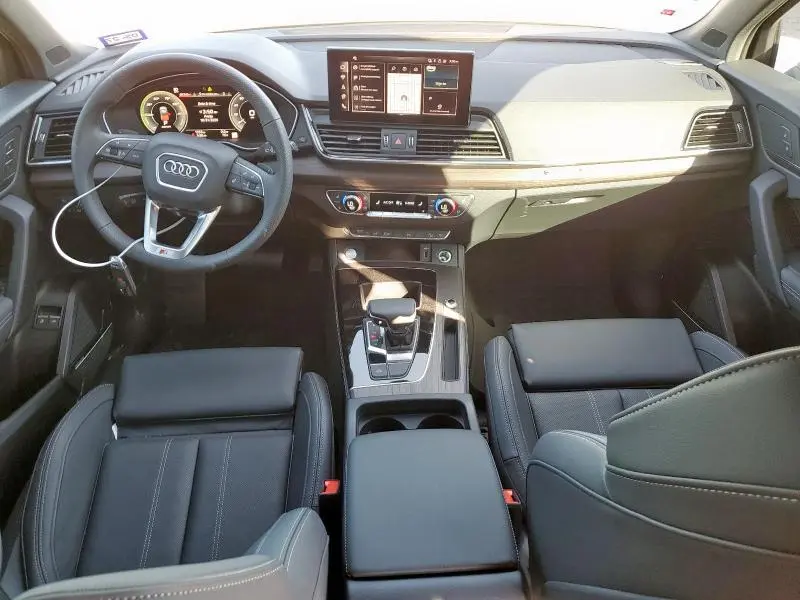 2025 AUDI Q5 E PREMIUM PLUS 55  