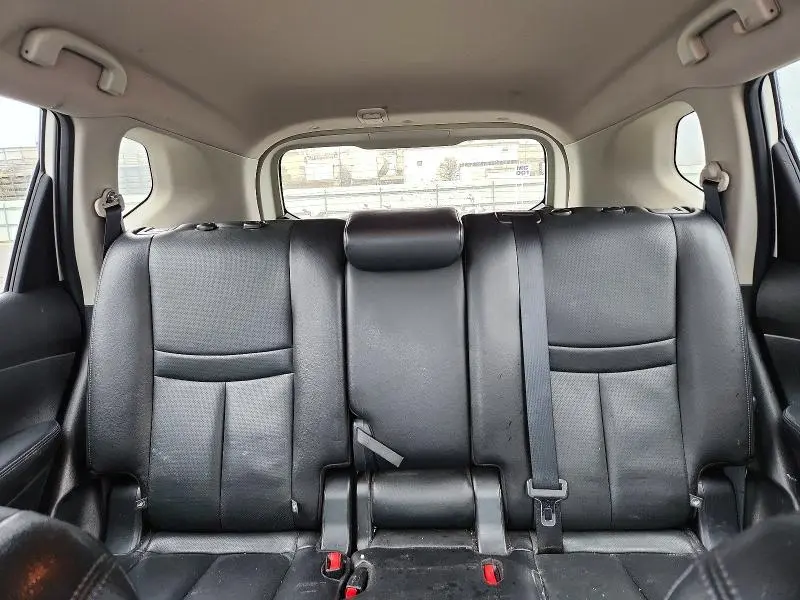 2016 NISSAN ROGUE SL  