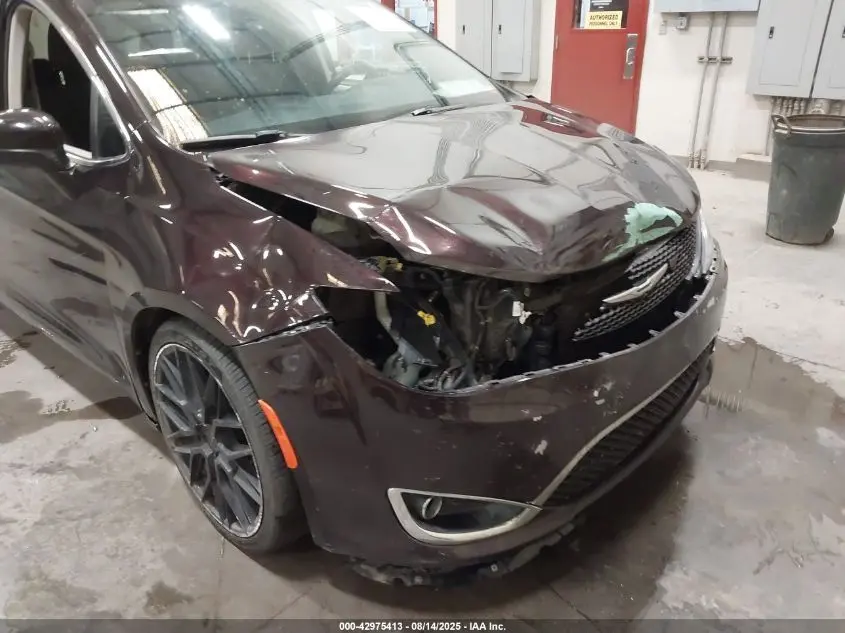 2018 CHRYSLER PACIFICA LX