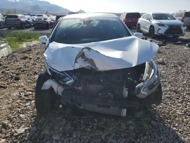 2020 NISSAN VERSA SV