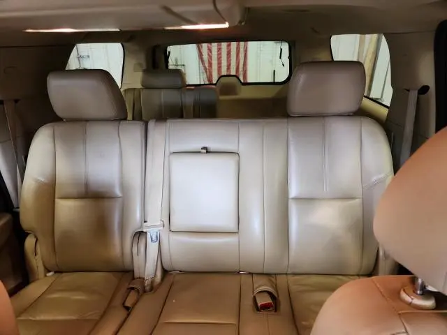 2014 CHEVROLET SUBURBAN K1500 LT  