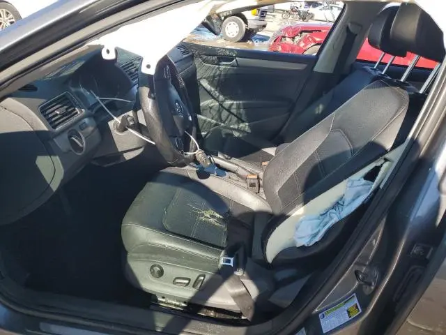 2014 VOLKSWAGEN PASSAT SE  