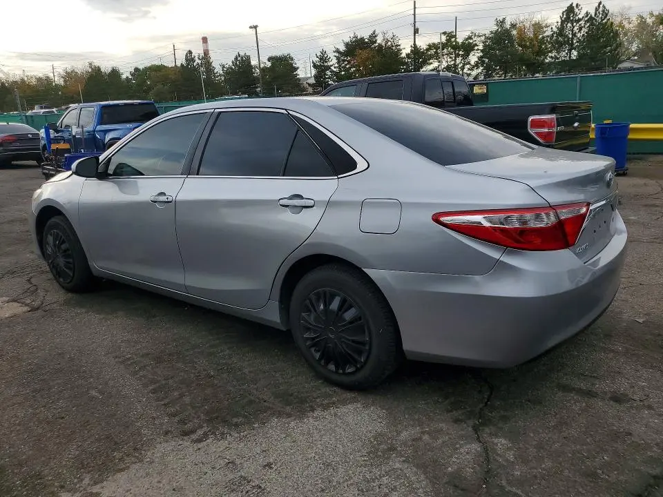 2017 TOYOTA CAMRY LE  