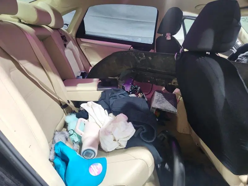 2012 VOLKSWAGEN PASSAT SE  