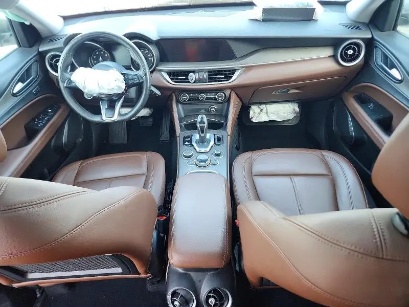 2021 ALFA ROMEO STELVIO TI  