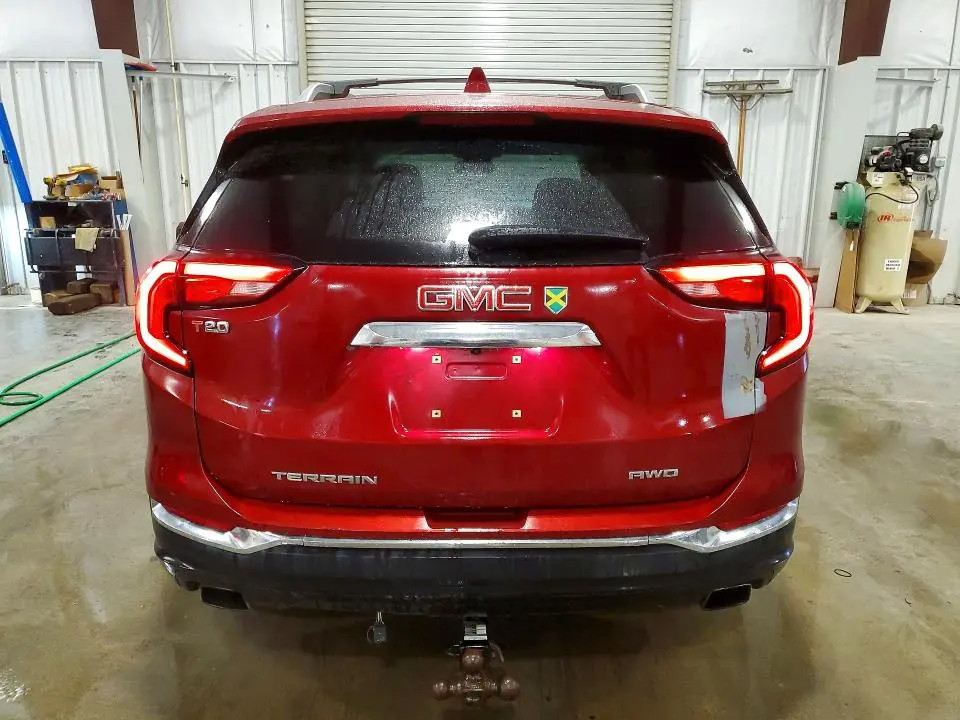2018 GMC TERRAIN SLT  
