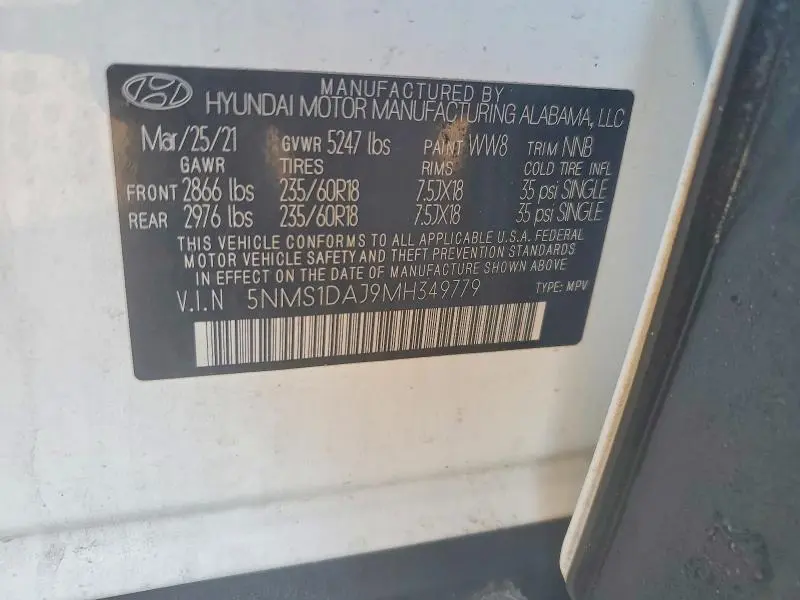 2021 HYUNDAI SANTA FE SE  