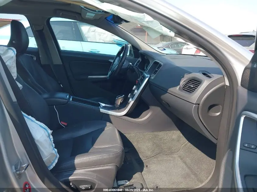 2017 VOLVO S60 INSCRIPTION T5