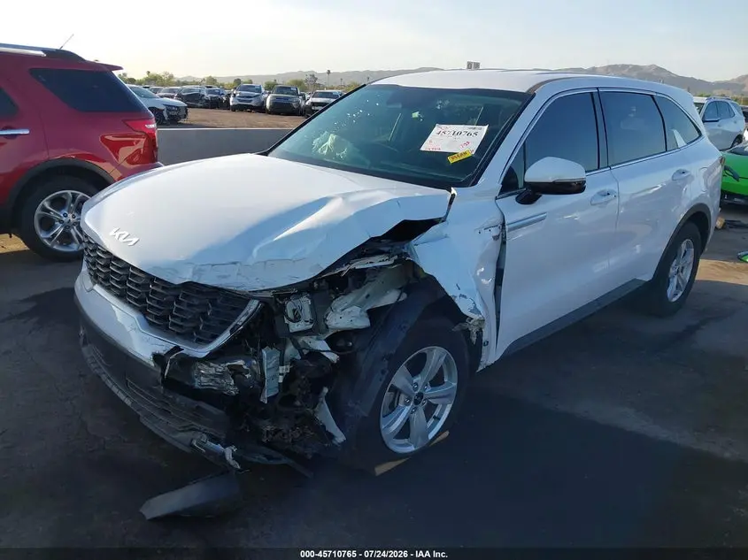 2024 KIA SORENTO LX