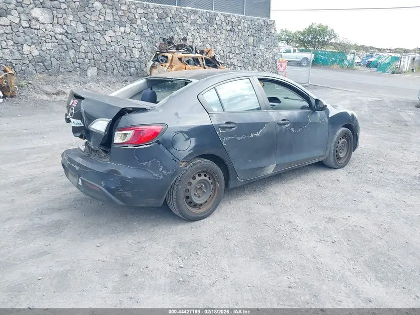 2011 MAZDA MAZDA3 I TOURING