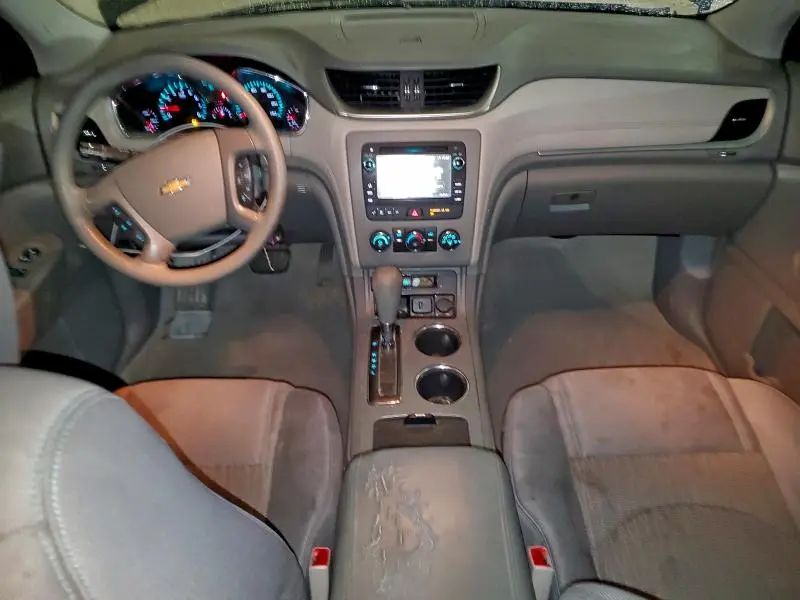 2015 CHEVROLET TRAVERSE LS  