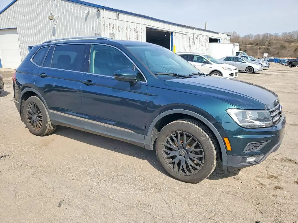 2019 VOLKSWAGEN TIGUAN SE  