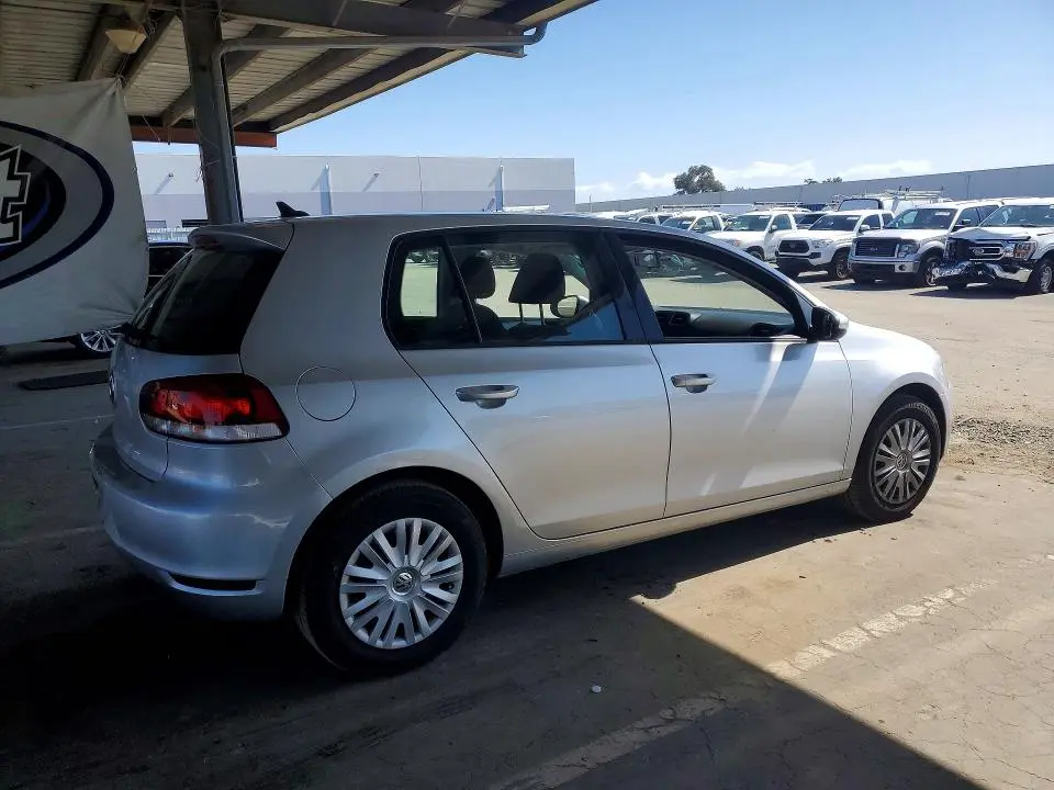 2013 VOLKSWAGEN GOLF   
