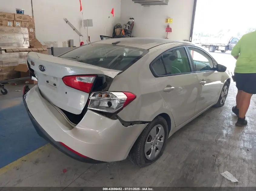 2015 KIA FORTE LX