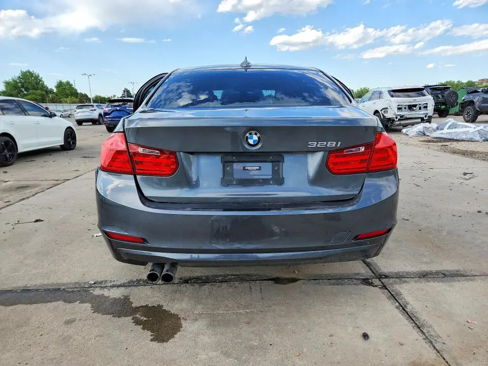 2013 BMW 328 I  