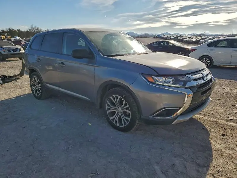 2018 MITSUBISHI OUTLANDER ES  
