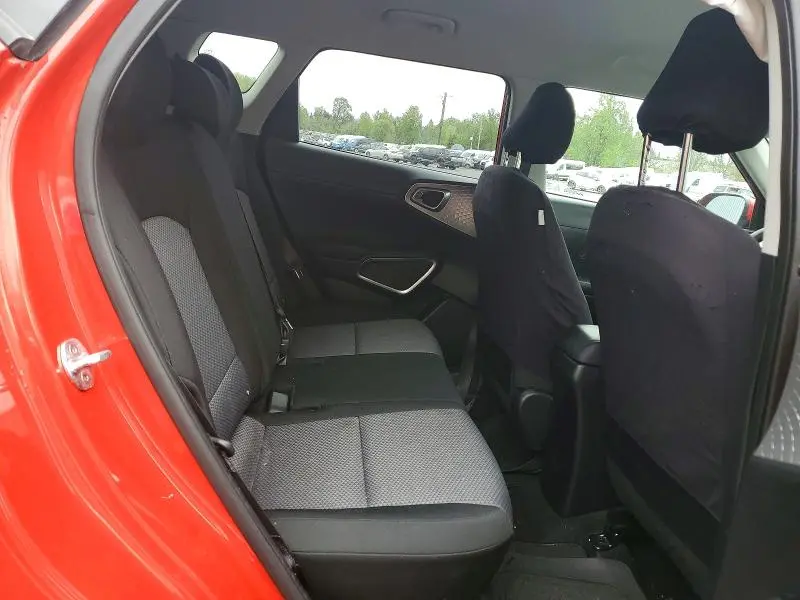 2022 KIA SOUL LX  