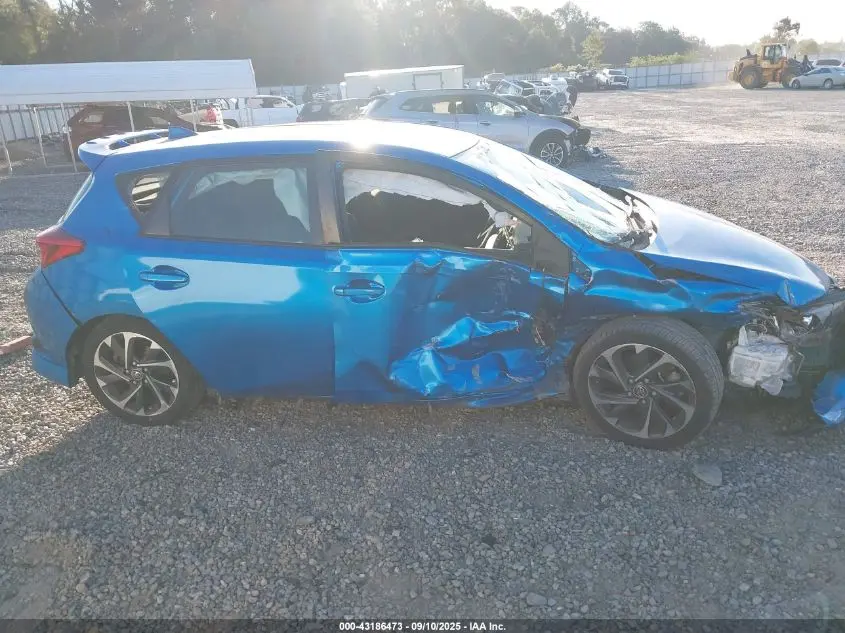 2017 TOYOTA COROLLA IM  