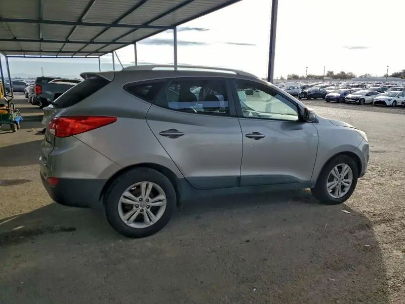 2013 HYUNDAI TUCSON GLS  