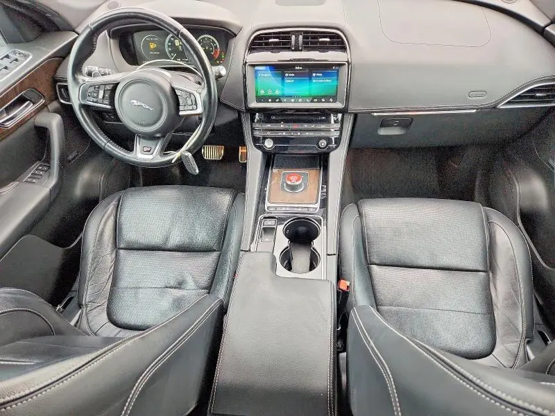 2017 JAGUAR F-PACE S  