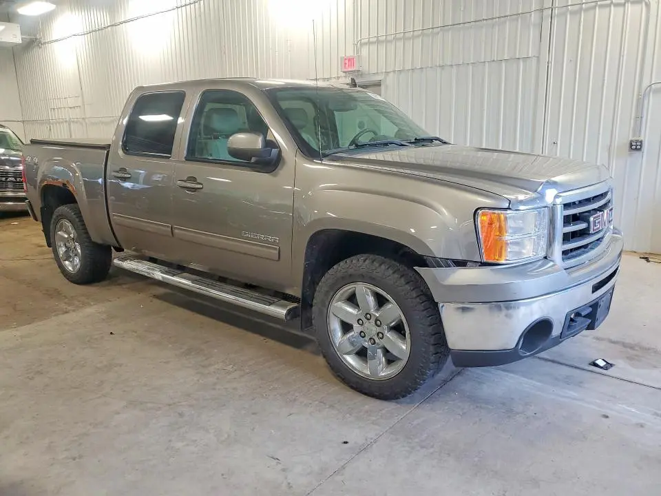 2013 GMC SIERRA K1500 SLT  