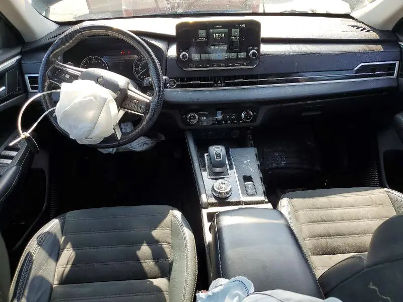 2022 MITSUBISHI OUTLANDER SE  