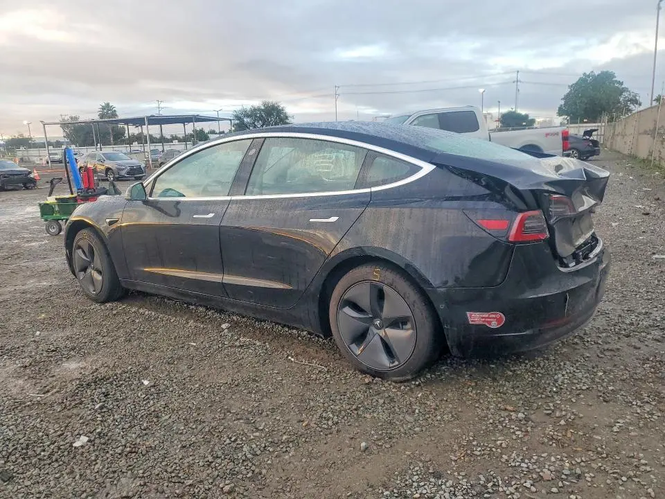2019 TESL MODEL 3   