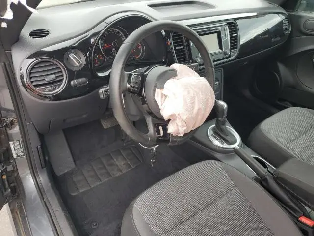 2019 VOLKSWAGEN BEETLE S  