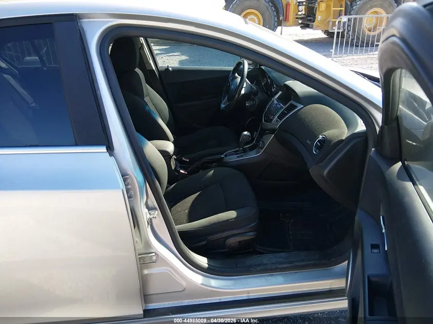 2011 CHEVROLET CRUZE 1LT