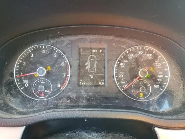 2013 VOLKSWAGEN PASSAT SE  