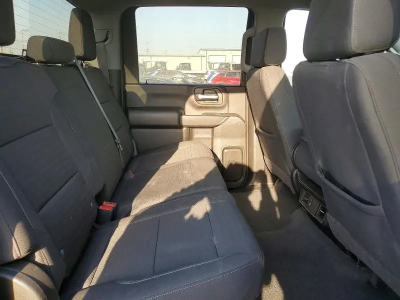 2024 CHEVROLET SILVERADO K2500 CUSTOM  