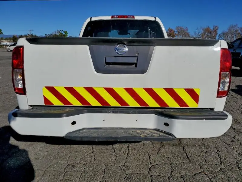 2018 NISSAN FRONTIER S  