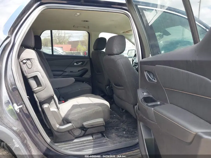 2020 CHEVROLET TRAVERSE FWD LT CLOTH