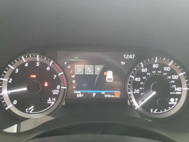 2025 TOYOTA HIGHLANDER LE  