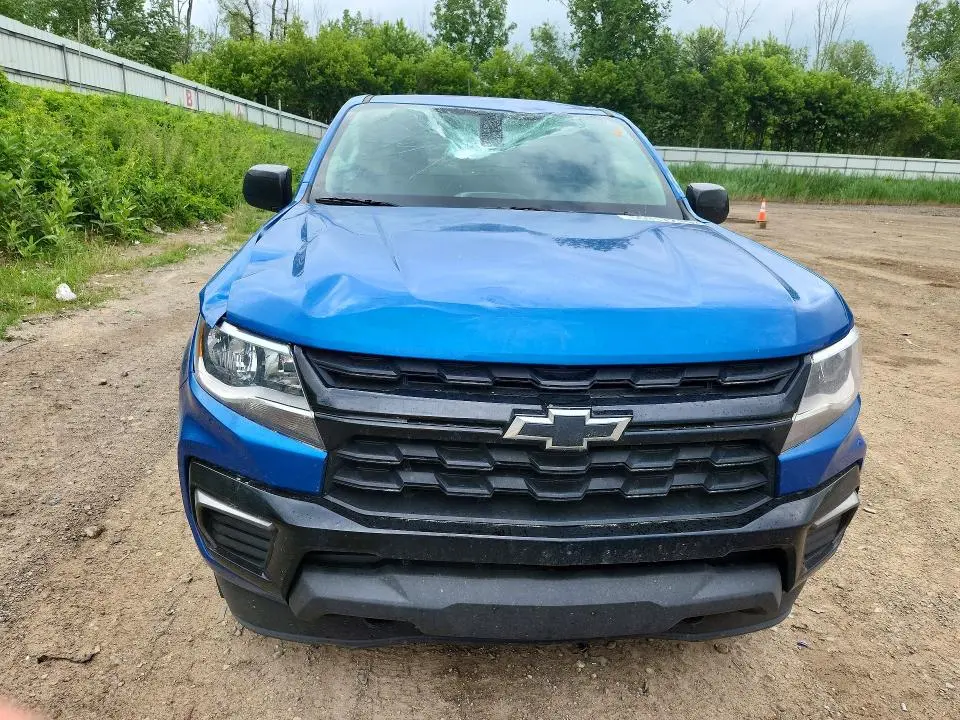 2022 CHEVROLET COLORADO LT  