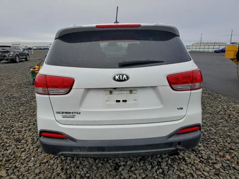 2017 KIA SORENTO LX  