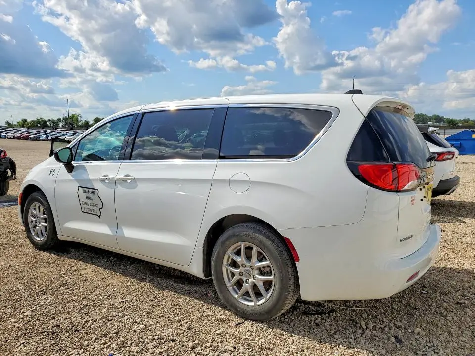 2024 CHRYSLER VOYAGER LX  