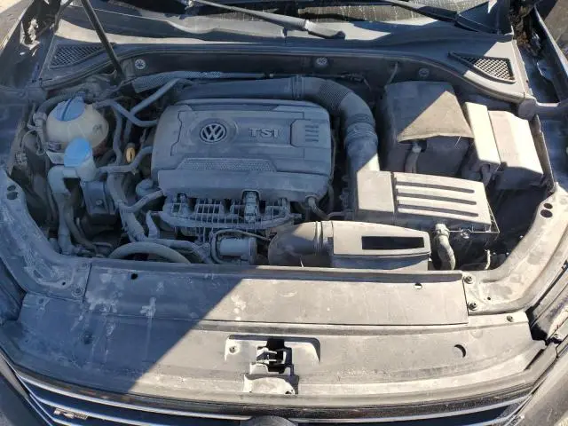 2017 VOLKSWAGEN PASSAT R-LINE  