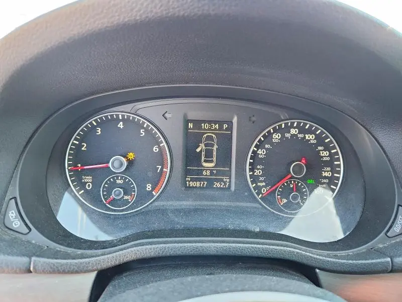 2014 VOLKSWAGEN PASSAT SE  