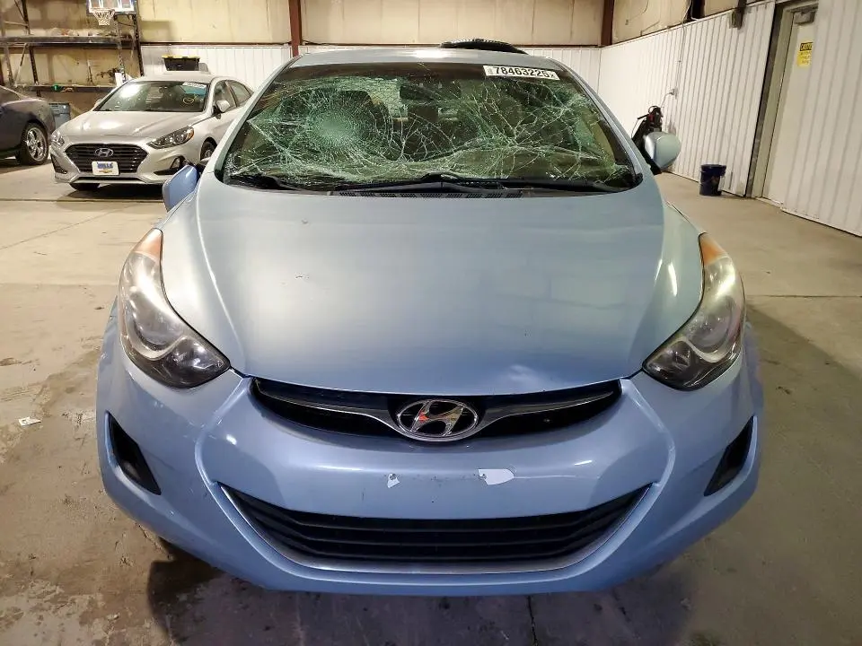 2011 HYUNDAI ELANTRA GLS  