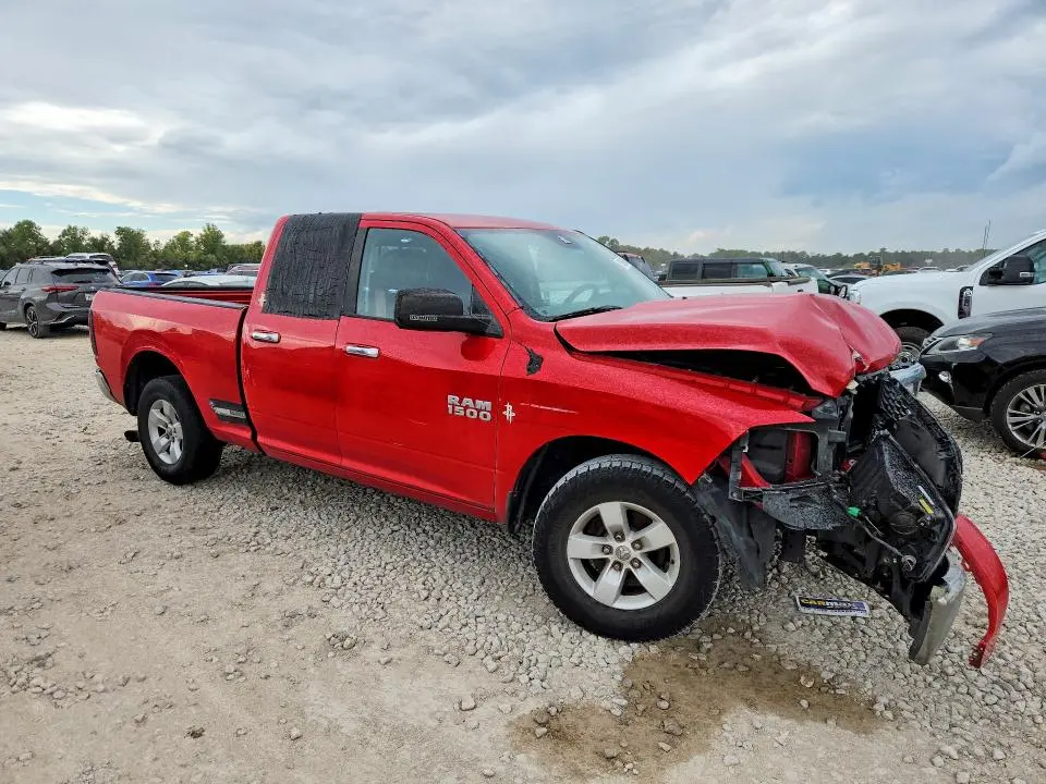 2013 RAM 1500 SLT  