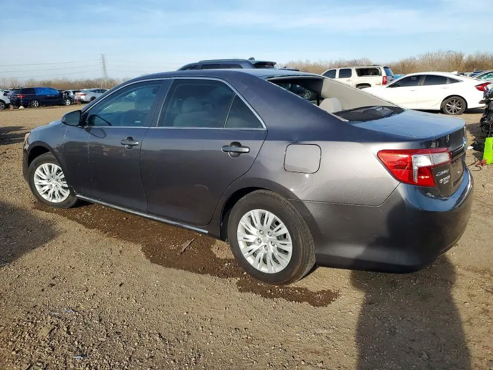 2014 TOYOTA CAMRY LE  