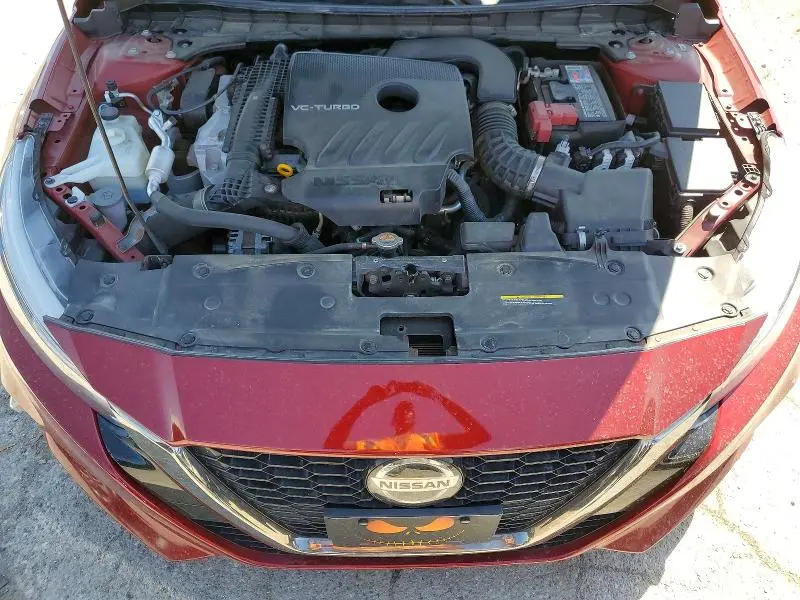 2022 NISSAN ALTIMA SR  
