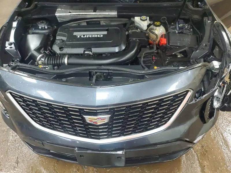 2019 CADILLAC XT4 LUXURY  