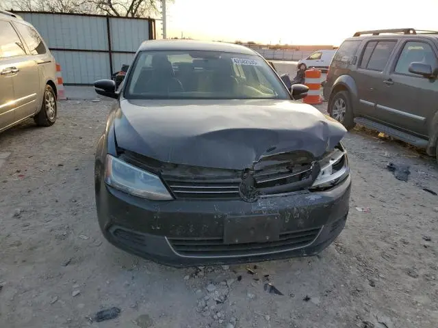 2013 VOLKSWAGEN JETTA SE  