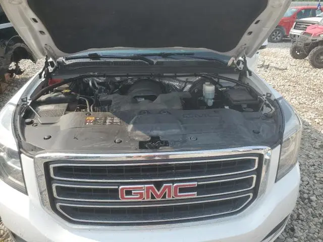 2016 GMC YUKON SLE  