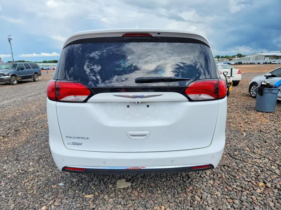 2018 CHRYSLER PACIFICA TOURING L  
