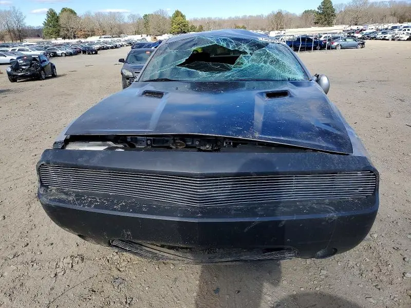 2014 DODGE CHALLENGER SXT  